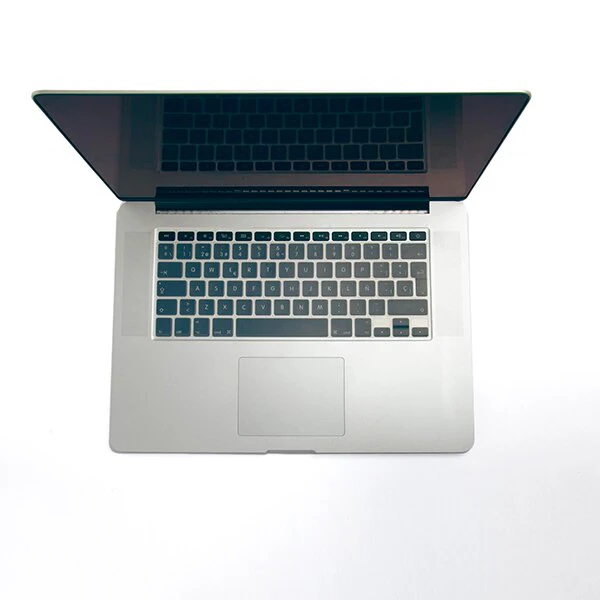 Protector de teclado ADDON en Silicona para MacBook de 15¨ - Transparente - Image 3
