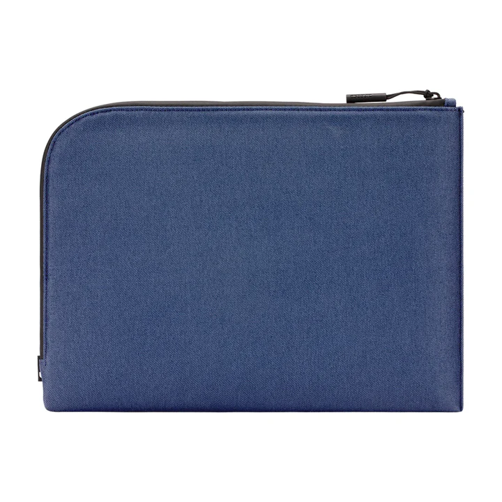 Funda INCASE Facet en sarga reciclada para MacBook Pro/Air 13" -  Azul marino - Image 3